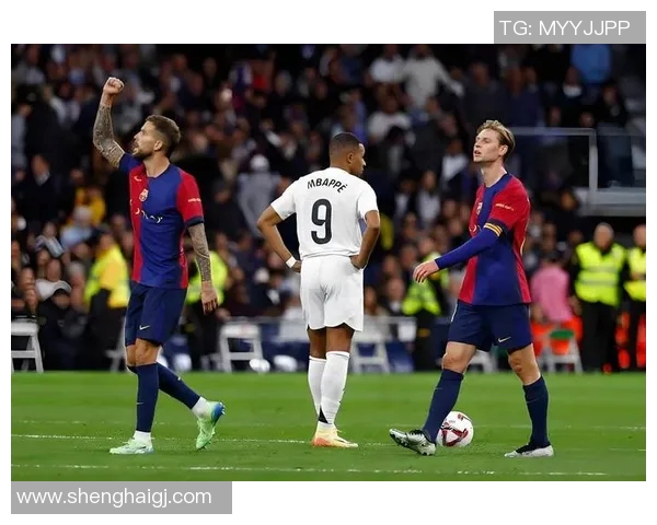 2012西甲经典对决皇马与巴萨的巅峰对决回顾与分析 2012西甲经典对决皇马与巴萨的巅峰对决回顾与分析