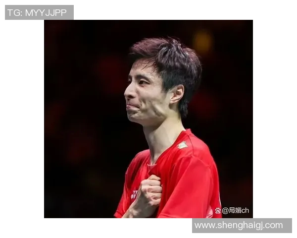 香港羽毛球运动员拼搏历程：从青涩起步到世界舞台的耀眼之星